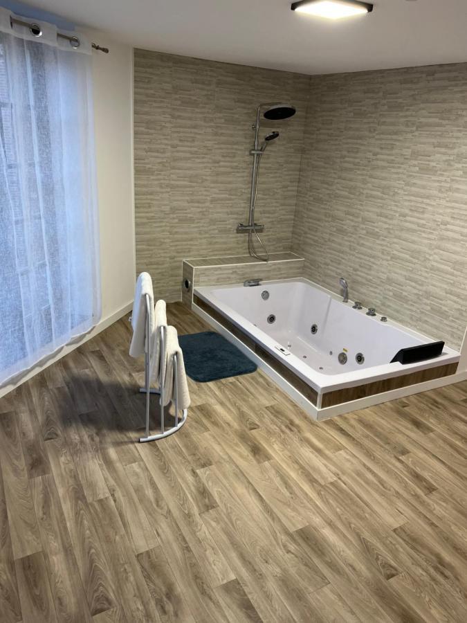 Hotel Magnifique Loft 35M2 Jacuzzi Rvb Night 1 Amiens Zewnętrze zdjęcie