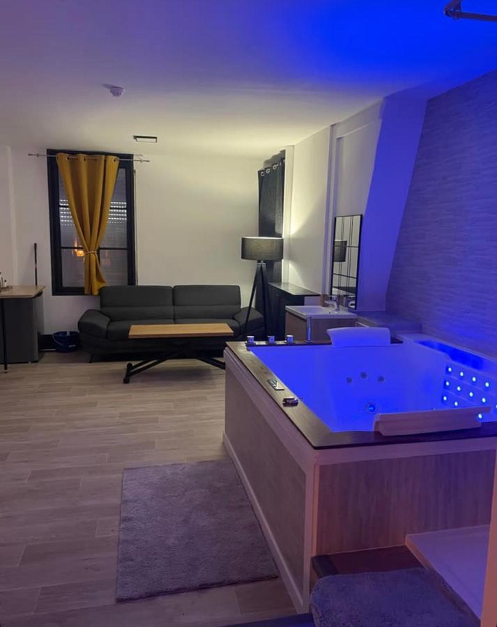 Hotel Magnifique Loft 35M2 Jacuzzi Rvb Night 1 Amiens Zewnętrze zdjęcie