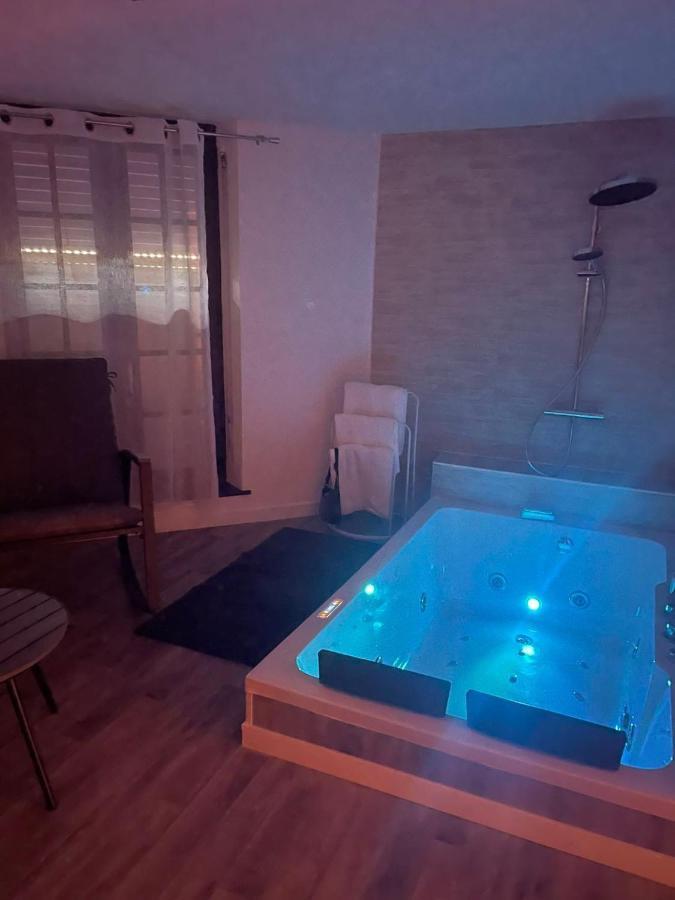 Hotel Magnifique Loft 35M2 Jacuzzi Rvb Night 1 Amiens Zewnętrze zdjęcie